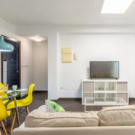Fun Building Penthouses By Homeabout Málaga Extérieur photo