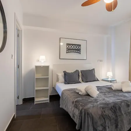 Fun Building Penthouses By Homeabout Málaga Extérieur photo